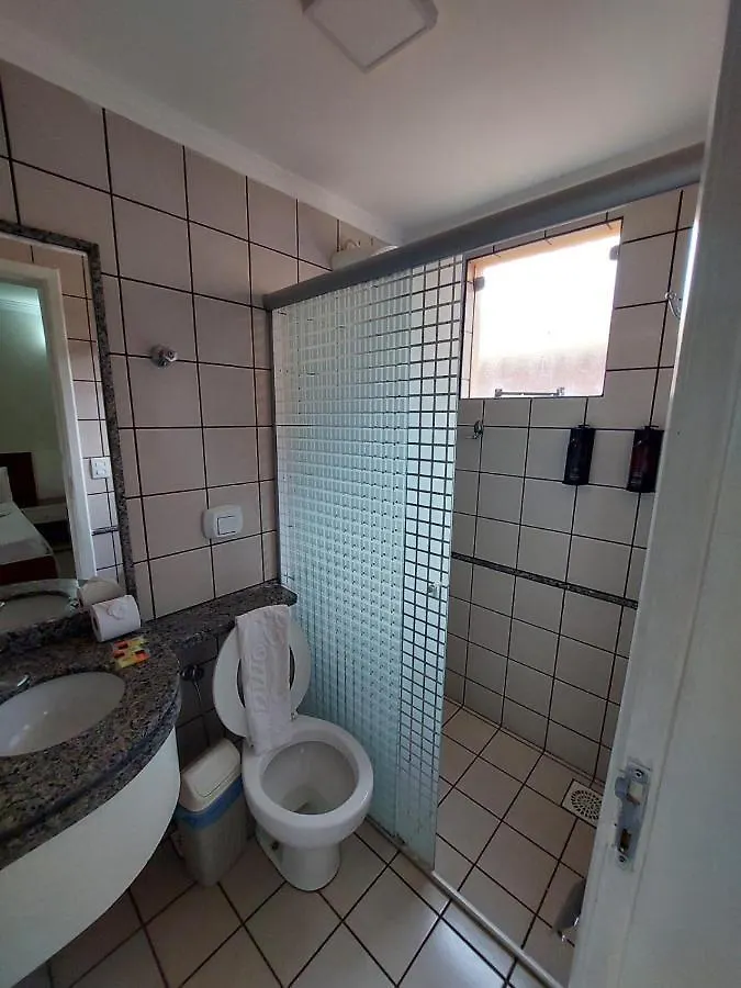 Diroma Fiori 89 Com Roupa De Cama E Banho. Villa Caldas Novas